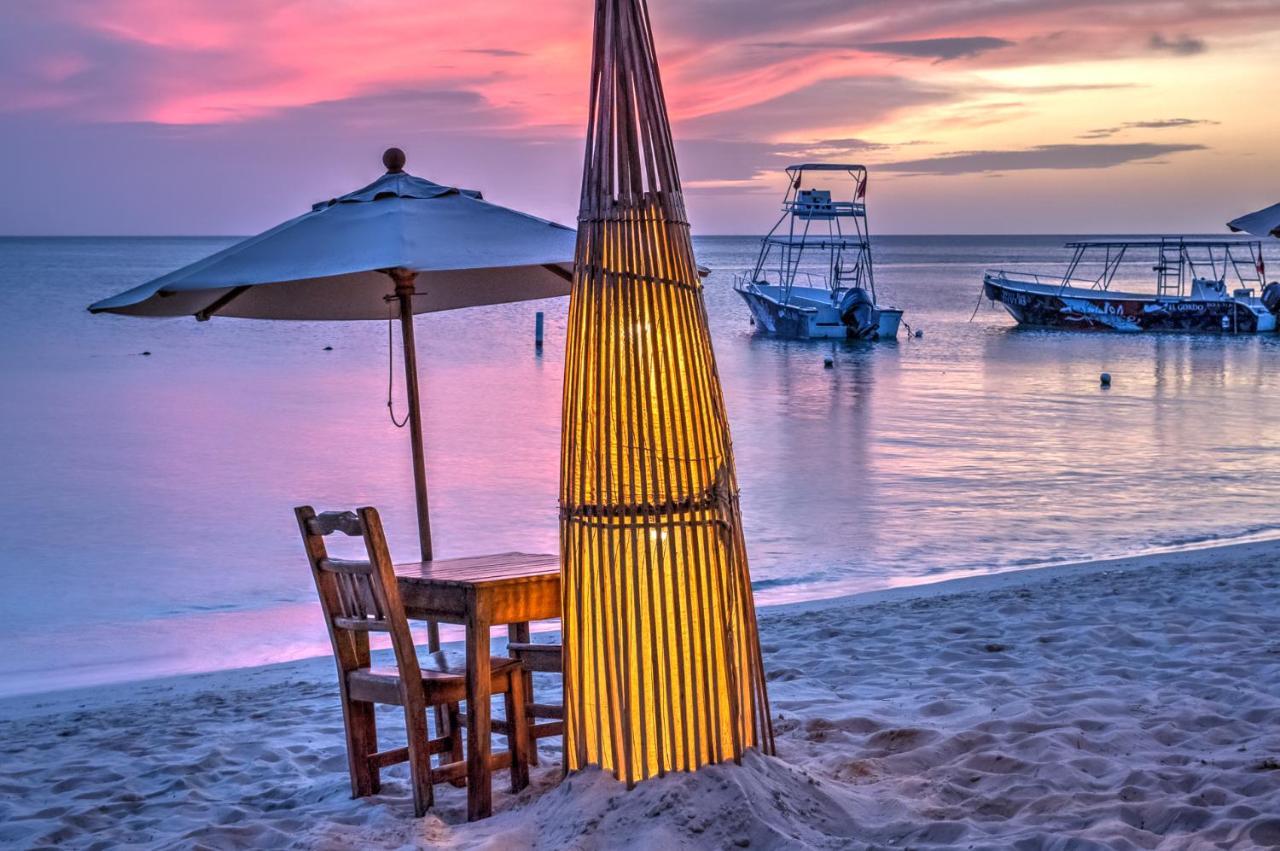 Hotel Posada Seremein ,West Bay ,Roatan Экстерьер фото
