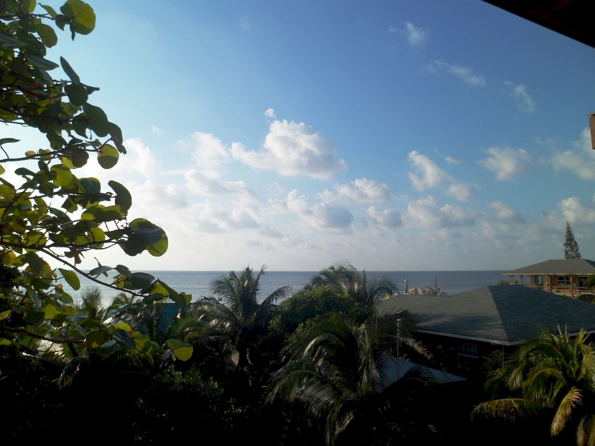 Hotel Posada Seremein ,West Bay ,Roatan Экстерьер фото